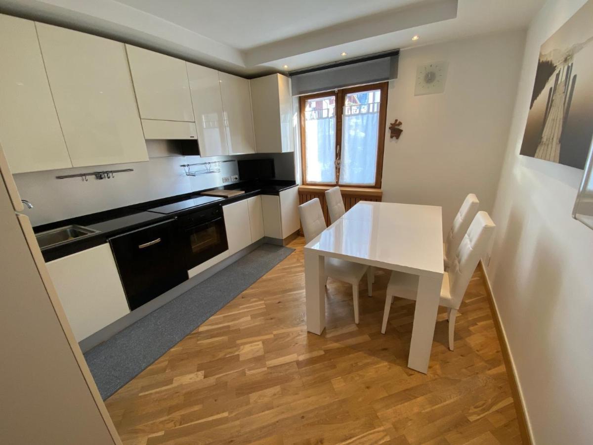 Isabel Appartement Pinzolo Buitenkant foto